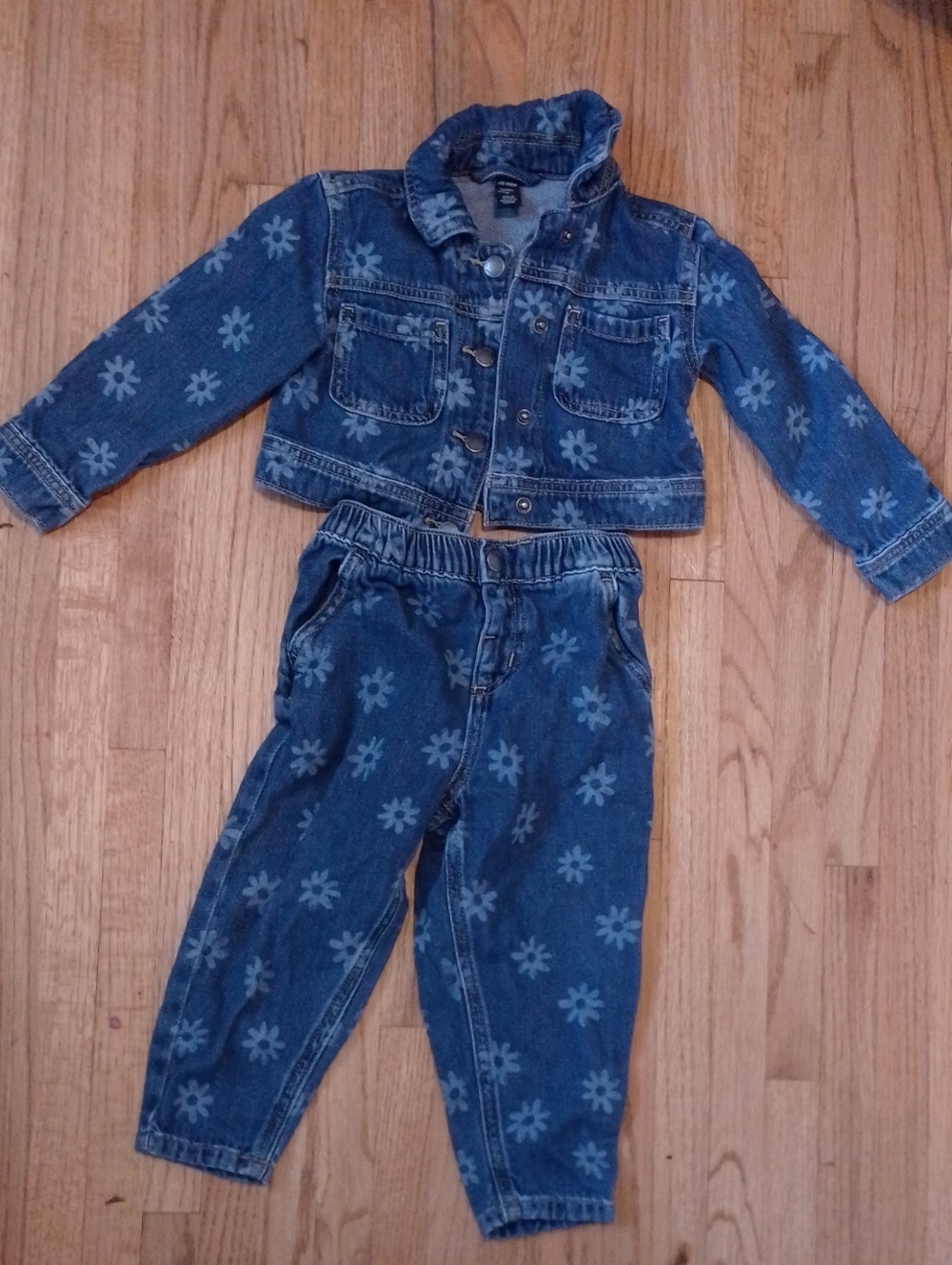 Joe Fresh Toddler 2 Blue Denim Jacket & Pants Set with Floral Pattern